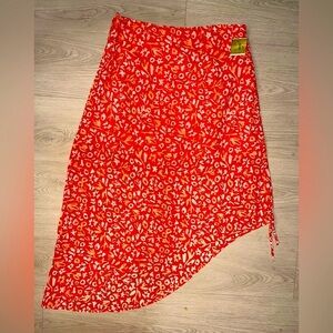 NWT‎ IML RED Floral Asymmetrical Skirt Size Large